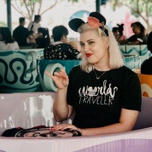 Meet your Posher, Julie